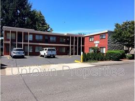 4117 Se 28th Ave - Photo 1 of 1