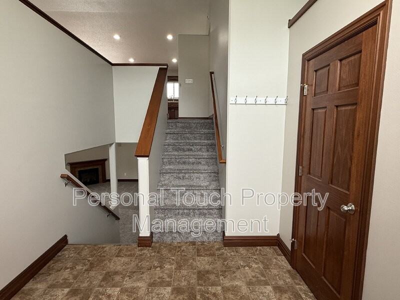 3677 Polk Street South - Photo 2 of 32