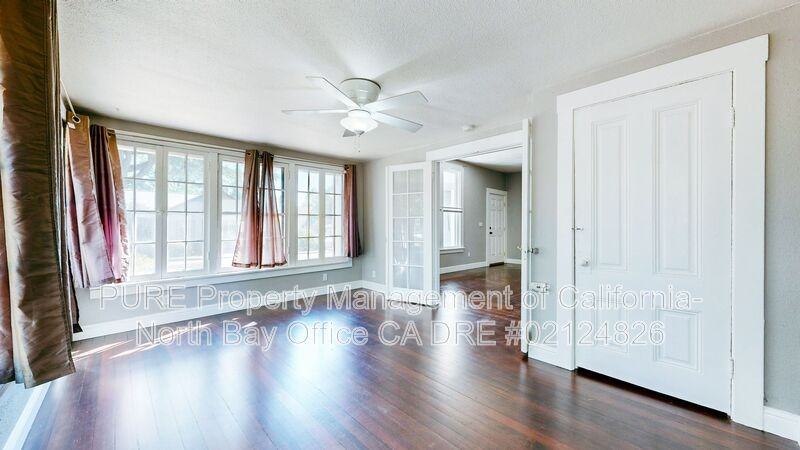 420 S Spring St #1 - Photo 7 of 26