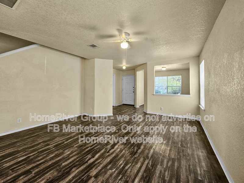 8015 Thicket Pass - Photo 3 of 25