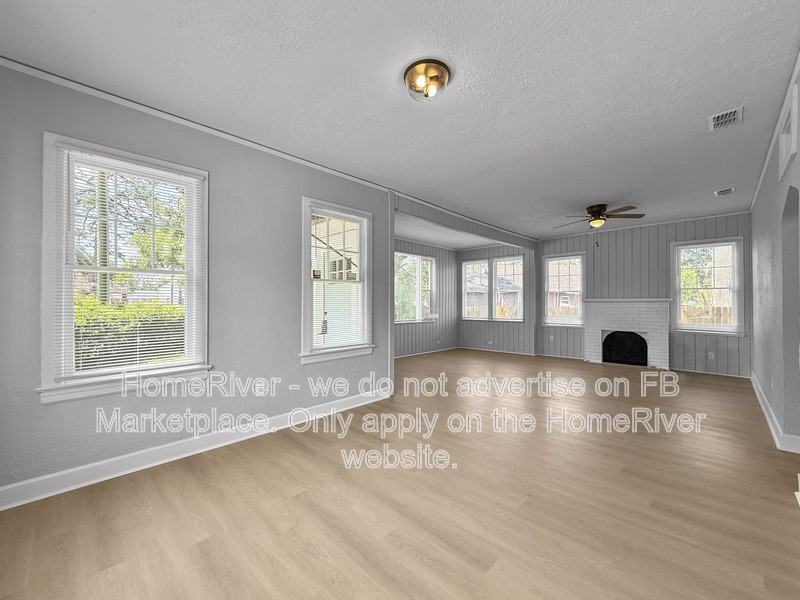 261 W 60th St - Photo 6 of 20