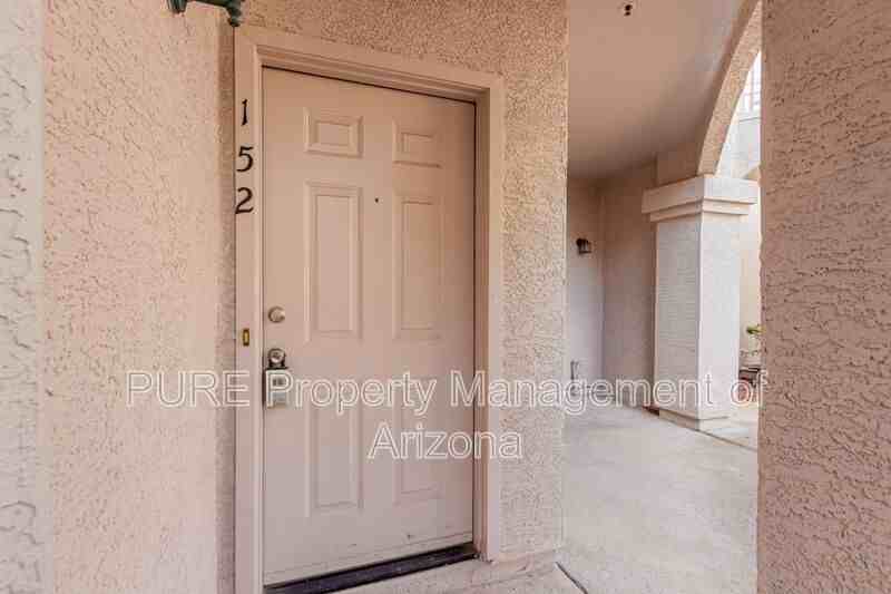 9151 W Greenway Rd - Photo 4 of 32