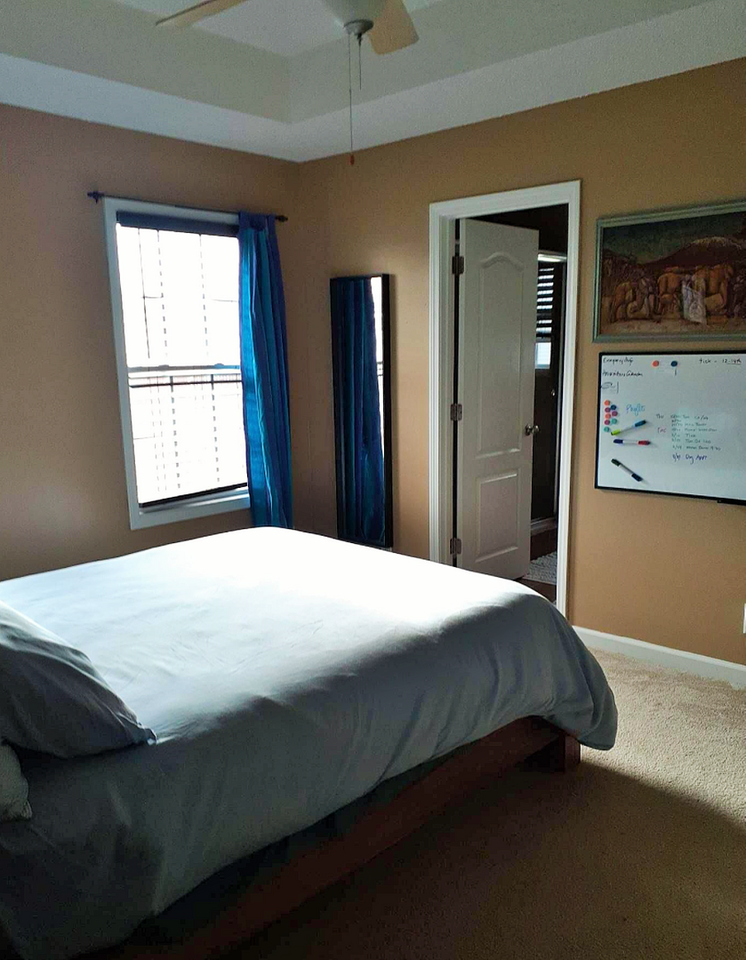 3781 Man O War Boulevard - Photo 5 of 6