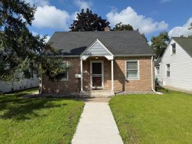 4831 Dupont Ave N - Photo 1 of 1