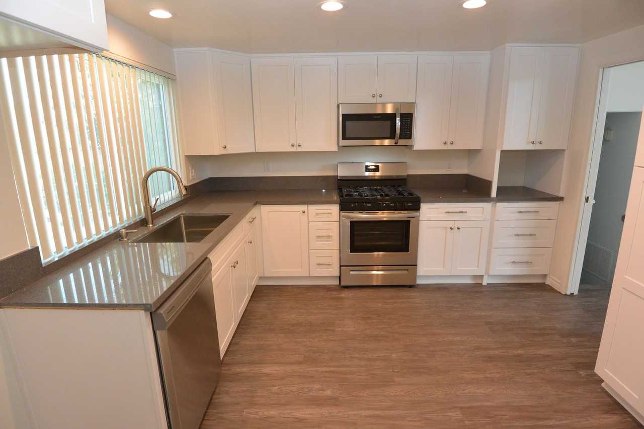 8451 Greasewood Cir - Photo 6 of 30