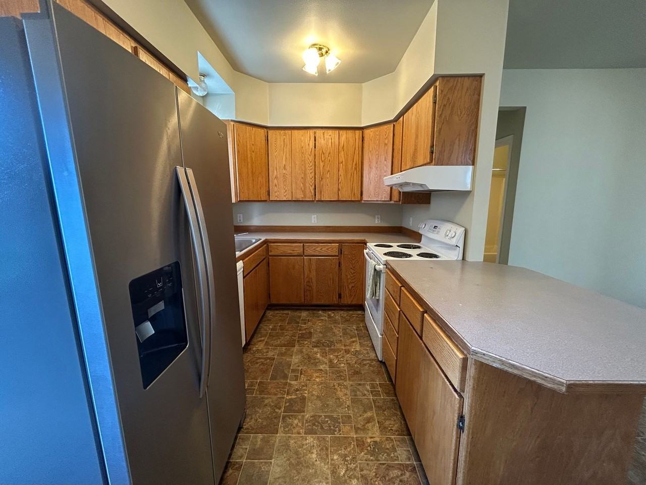 1609 Humboldt Street - Photo 3 of 36