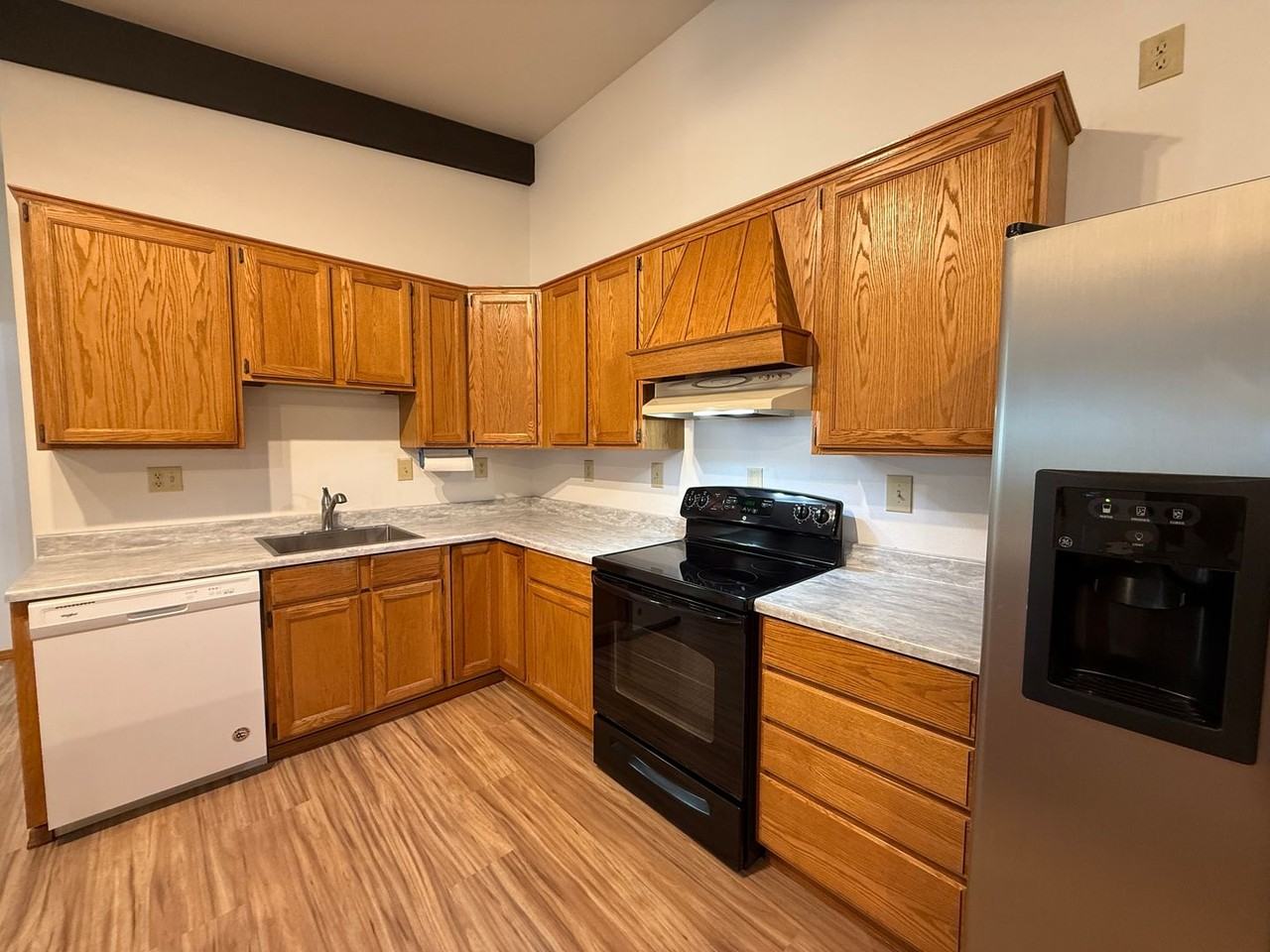 9525 205th Ave Se - Photo 3 of 20