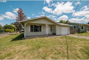 331 9th Ave - Photo 1 of 1