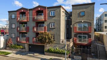 featured image of 11124 Burbank Blvd #106