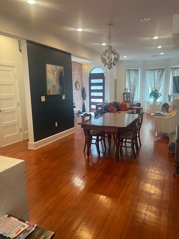 147 Rhode Island Ave Nw - Photo 2 of 5