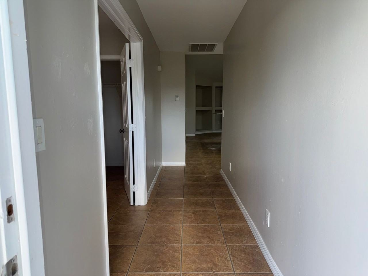 4223 Sw Santa Barbara Pl - Photo 3 of 39