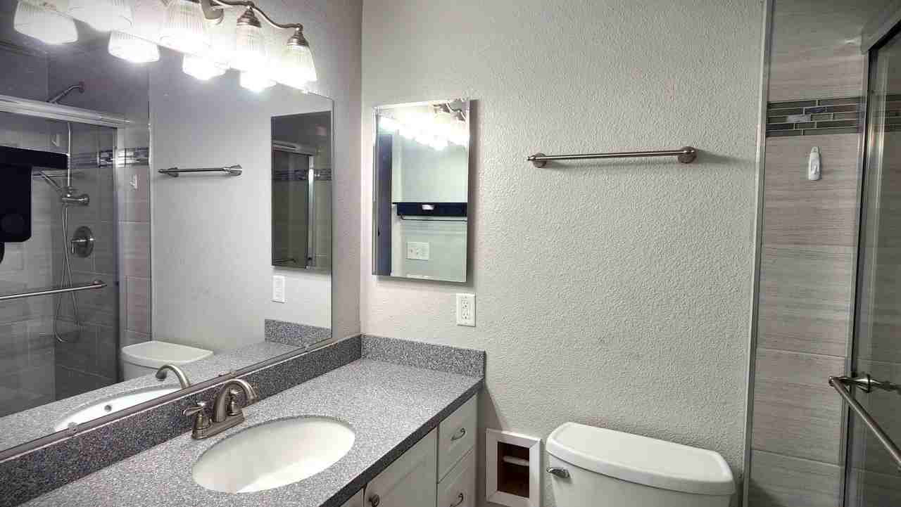 73200 Catalina Way - Photo 3 of 20
