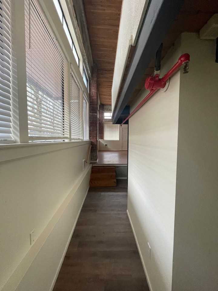 Everett Station Lofts - Photo 4 of 10