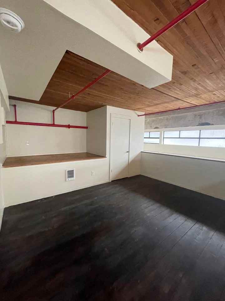 Everett Station Lofts - Photo 6 of 10