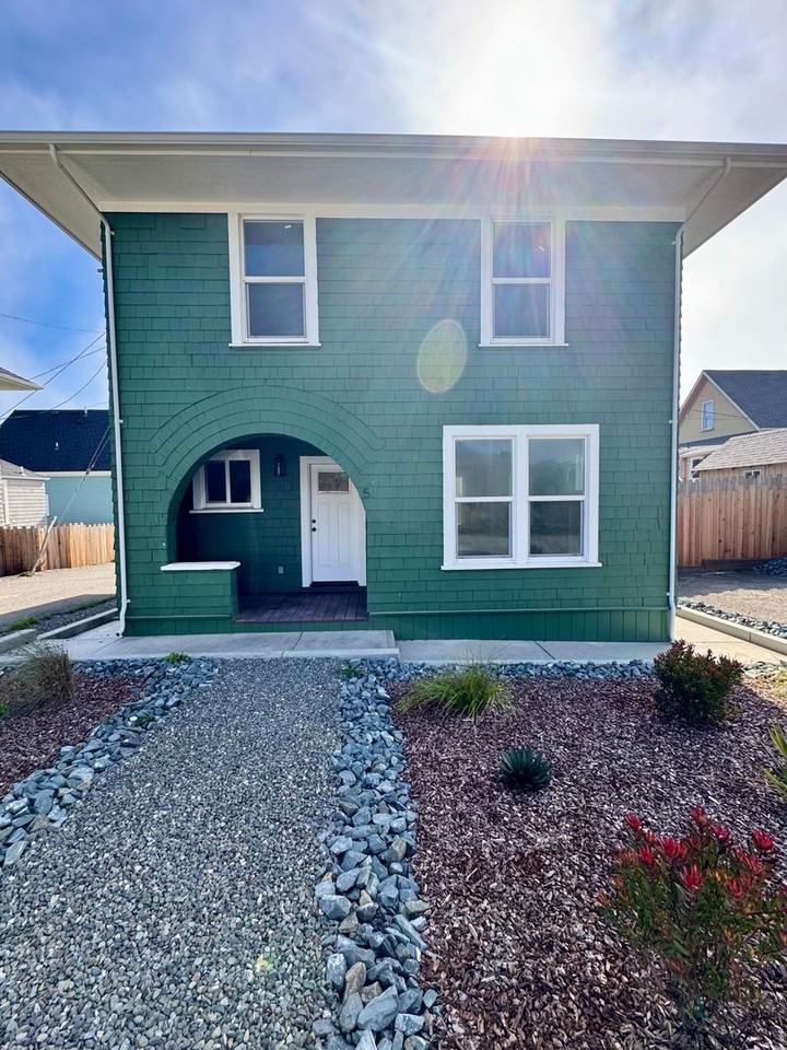 5 Rideout St - Photo 2 of 17