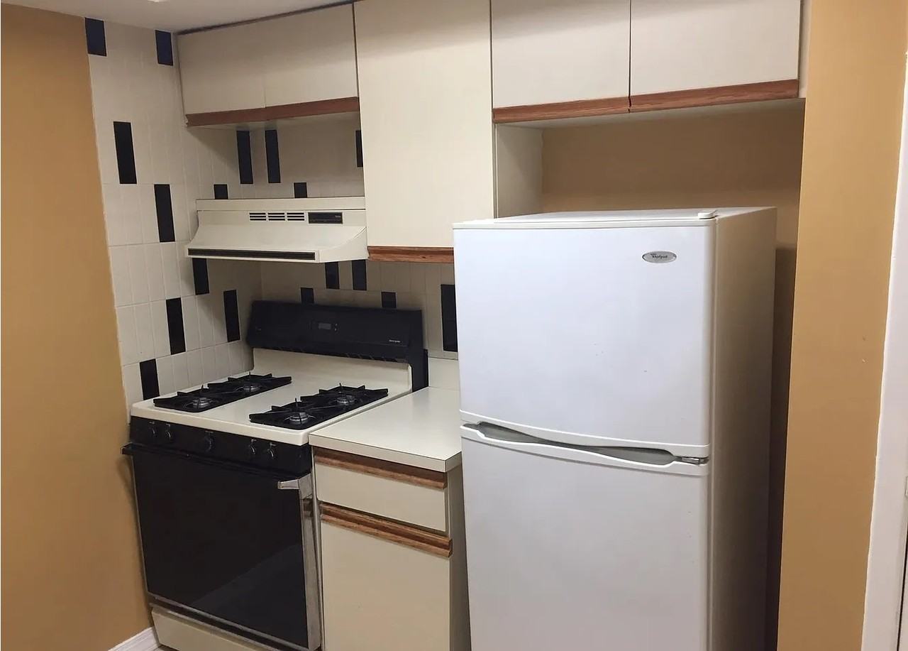 114 Surfside Plz - Photo 3 of 15