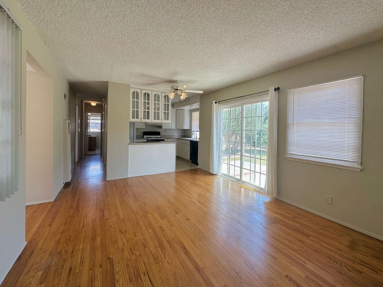 14332 Joyce Ave - Photo 3 of 12