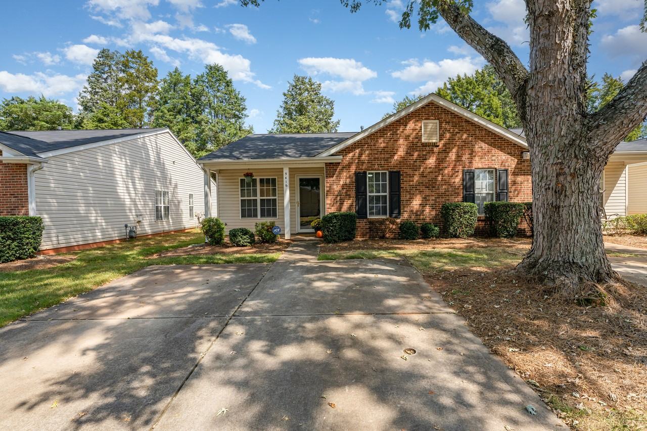 5416 Harris Cove Drive - Photo 2 of 14