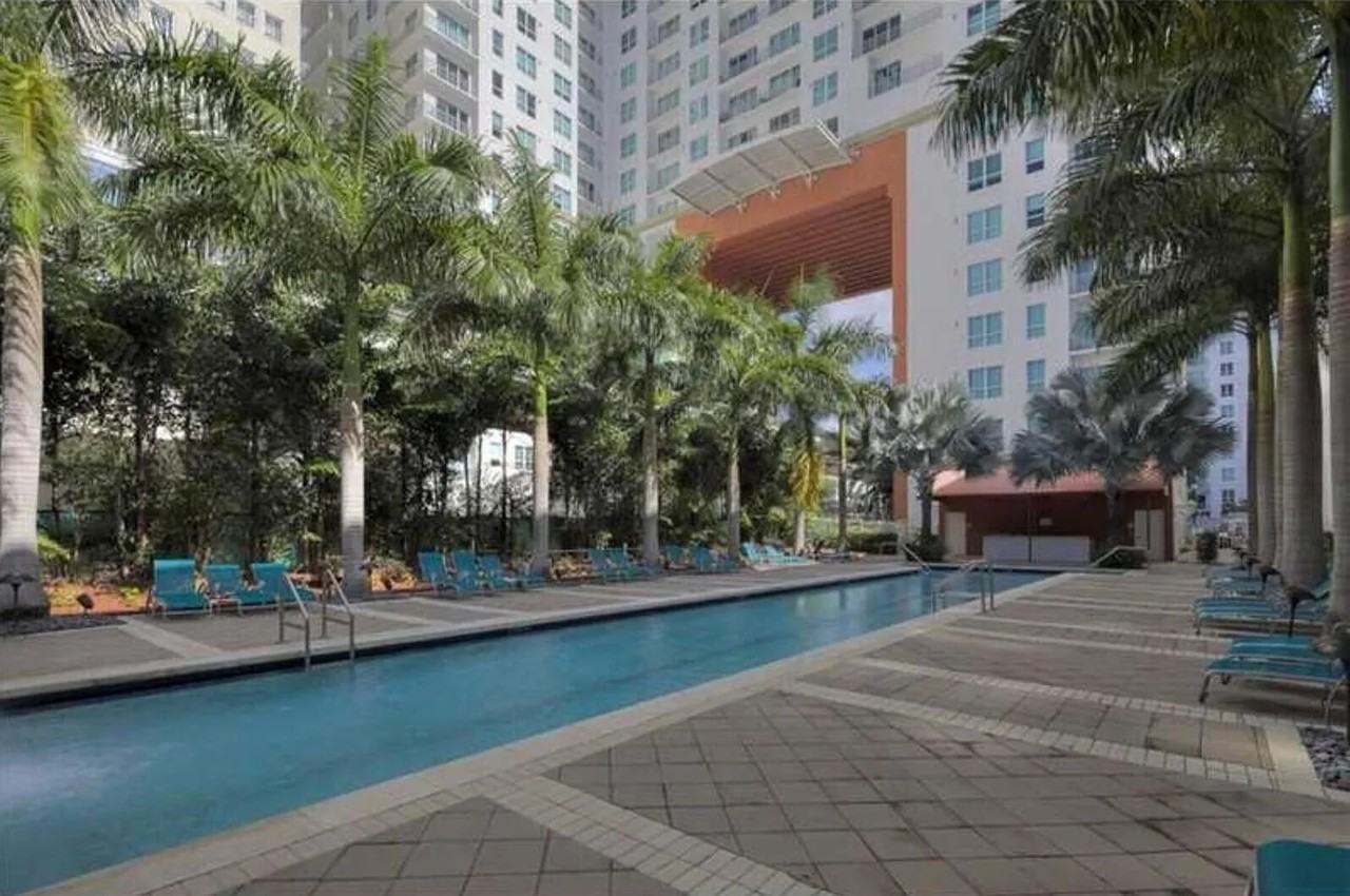 133 Ne 2Nd Ave - Photo 3 of 19