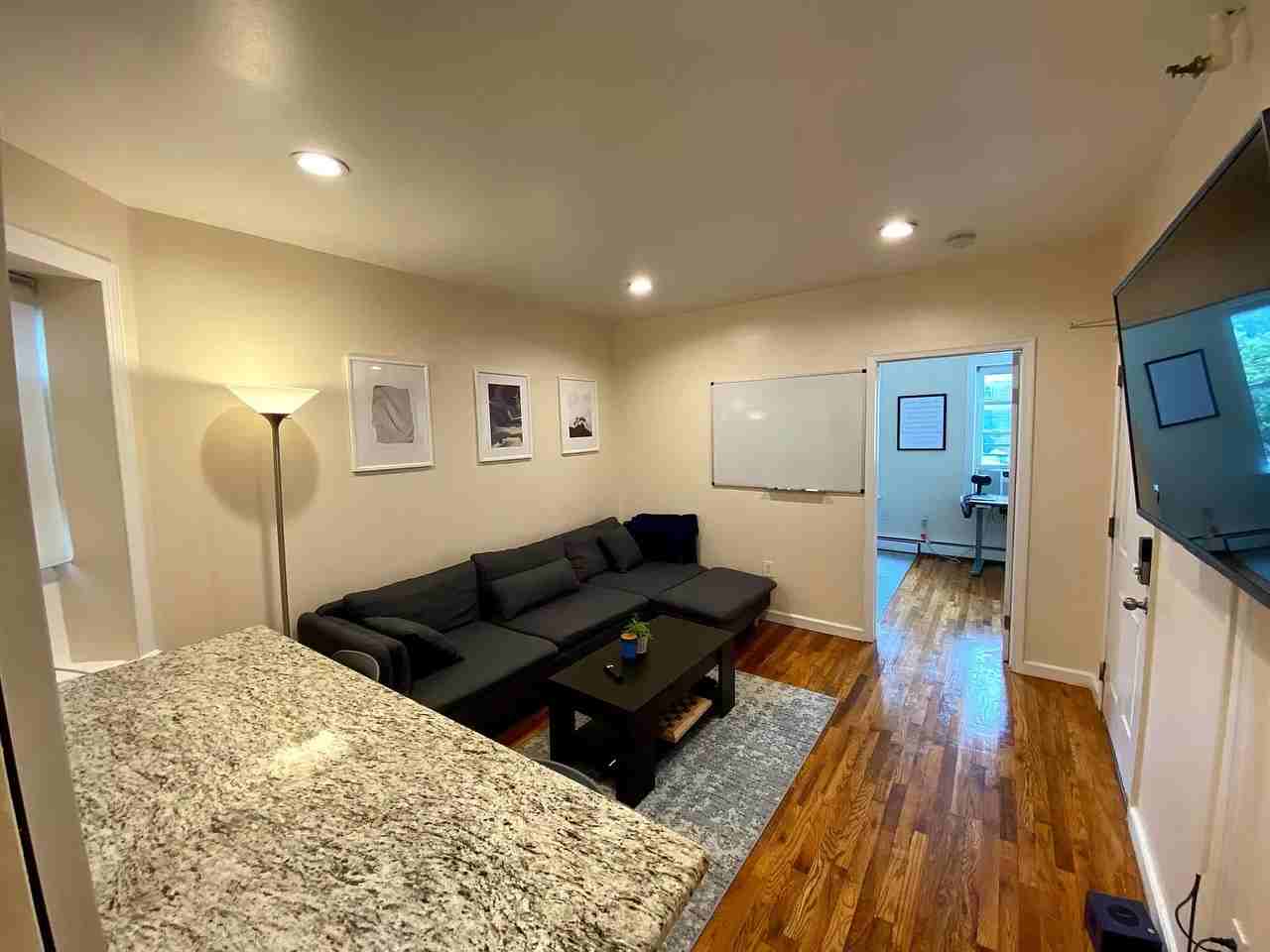 59 Saint Pauls Ave #2R - Photo 2 of 10