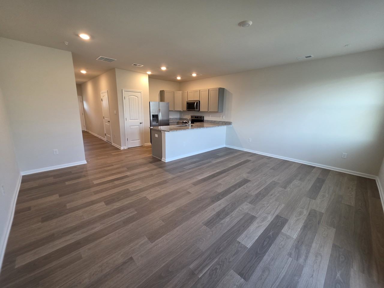 1411 Surgarplum Lane - Photo 5 of 22