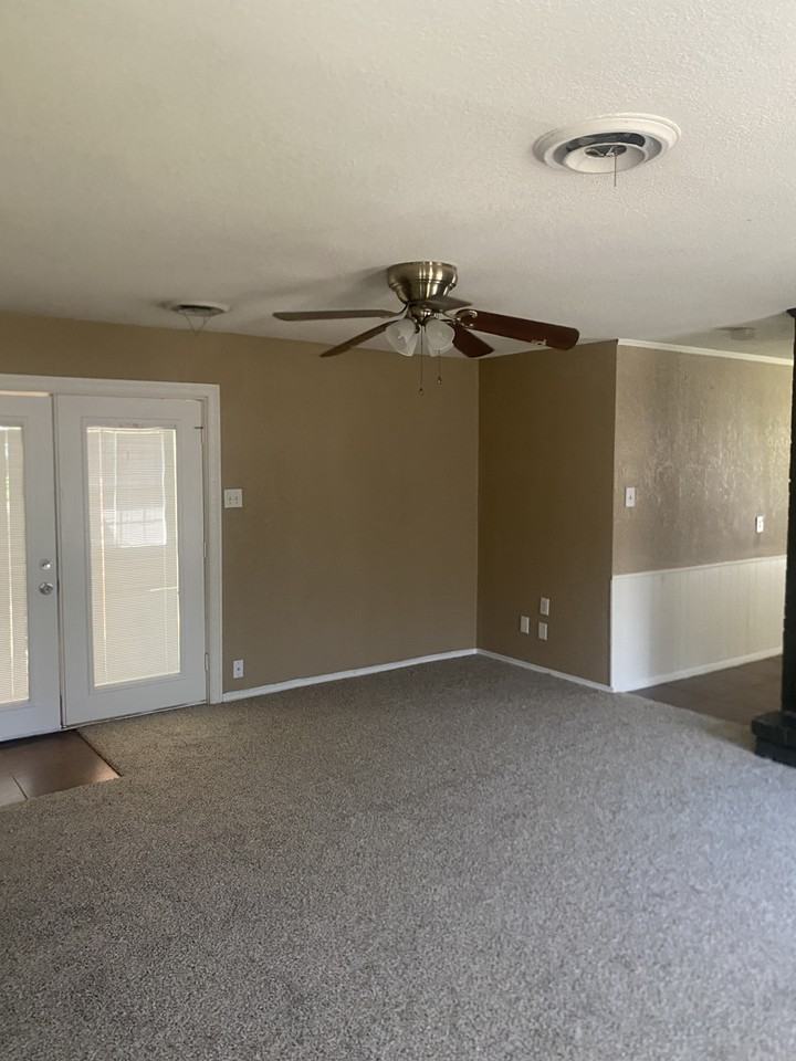 1507 South Main Street - Photo 2 of 15