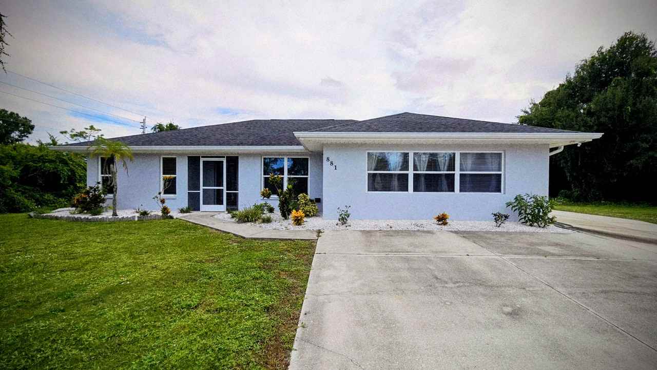 881 Bayshore Dr - Photo 3 of 45
