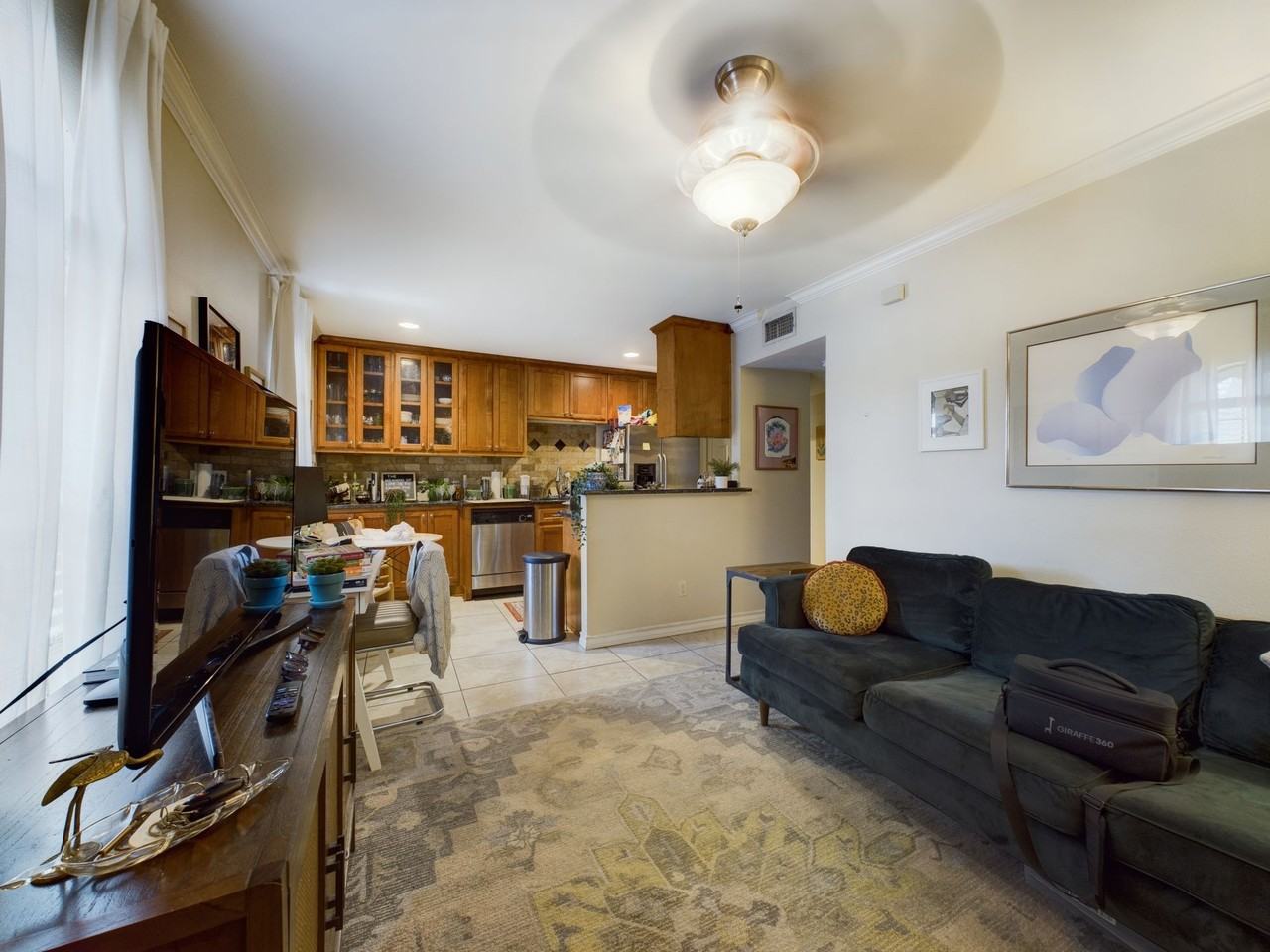 407 E 45th St #216 - Photo 3 of 13