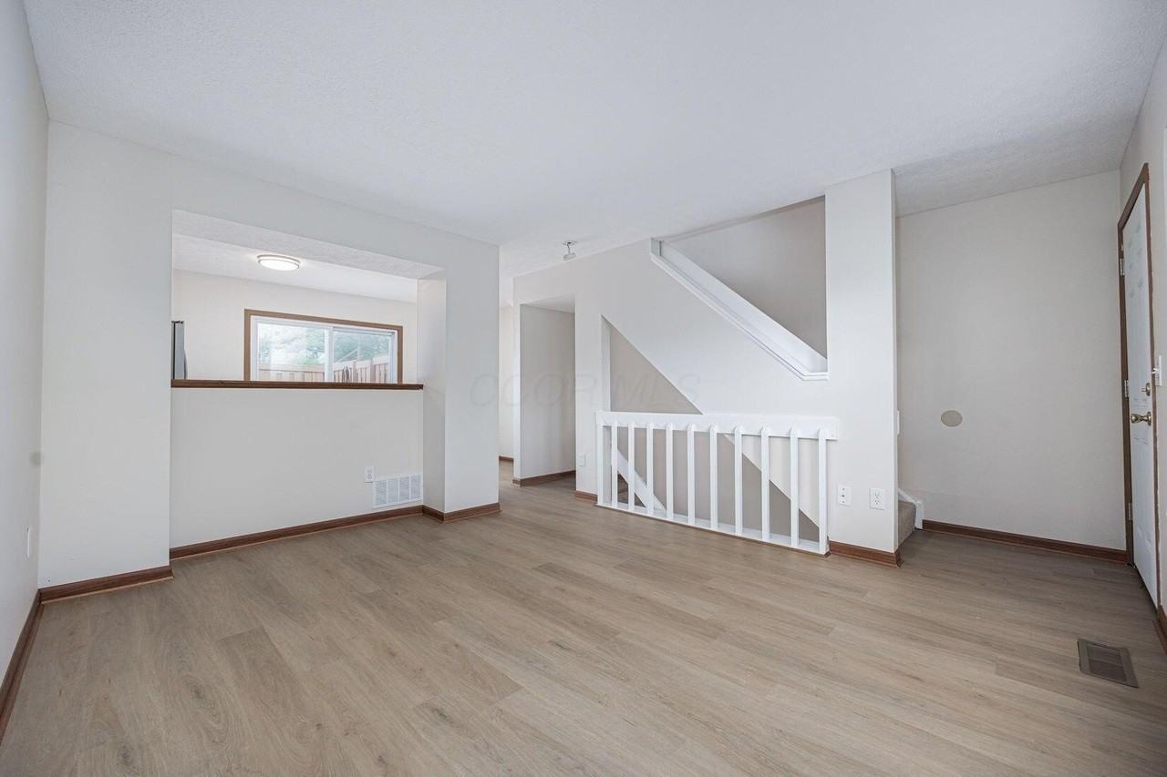 7599 Worthington Galena Rd - Photo 3 of 14