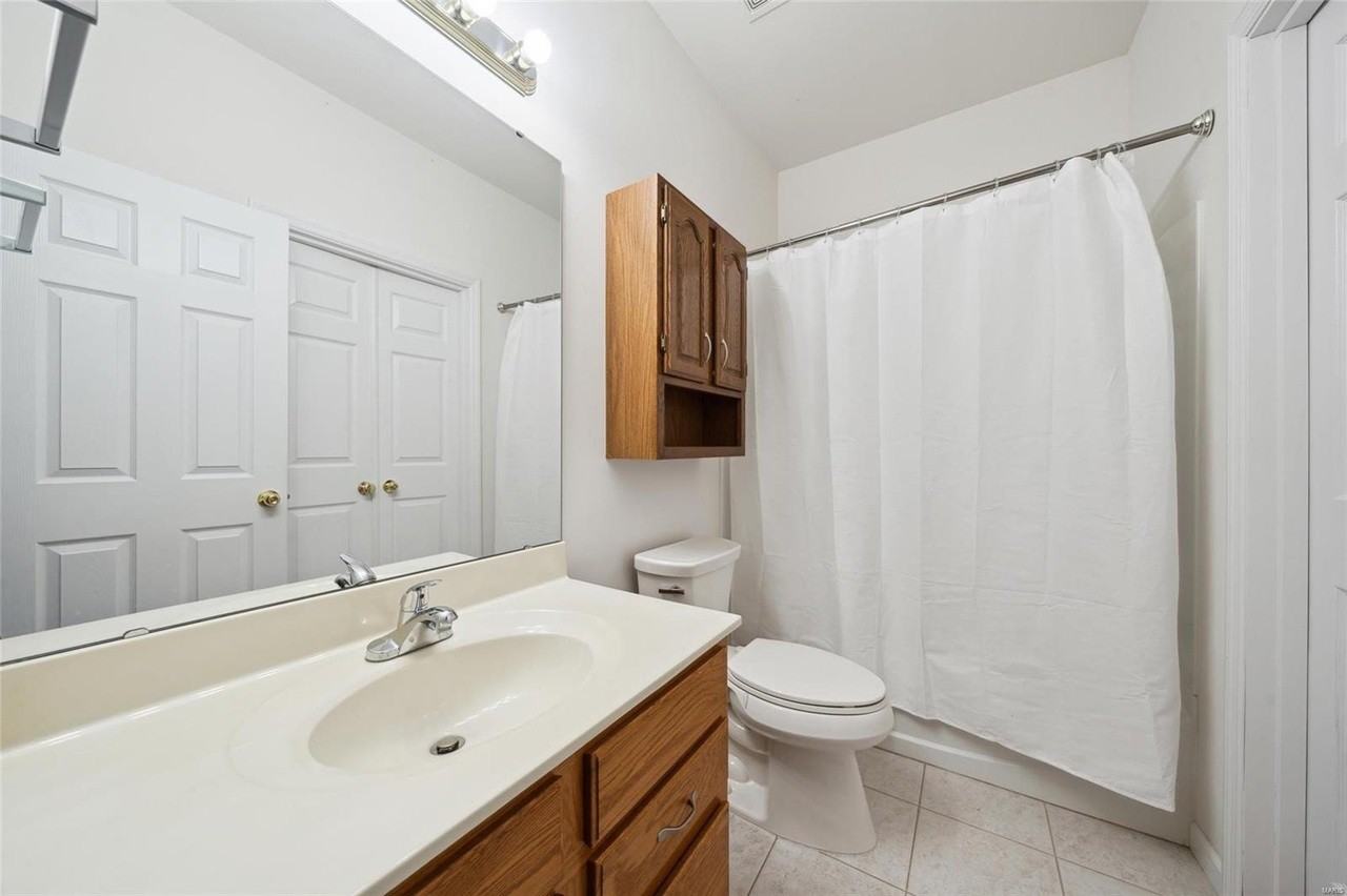 3207 Woodridge Center Pkwy - Photo 3 of 20