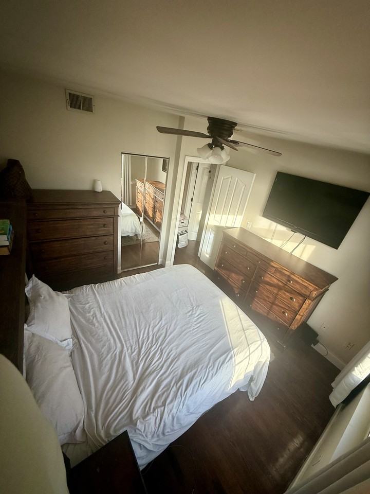 34 Baxter Street #3 - Photo 4 of 12