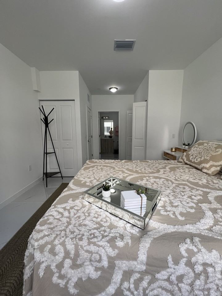 1012 Sw 68th Ct #225 - Photo 3 of 7