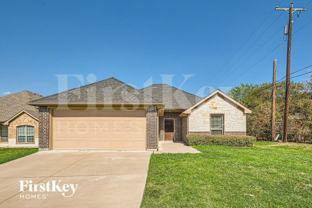 2704 Park St - Photo 1 of 1