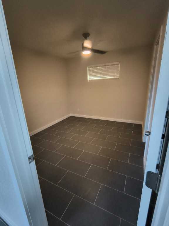 10305 N 15th Ave #3 - Photo 3 of 6