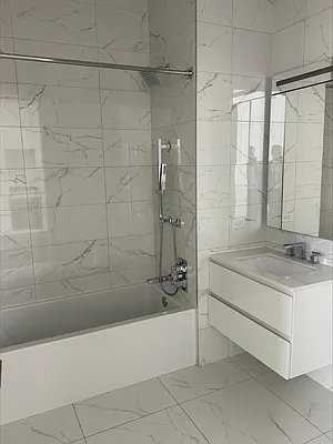 E 44th St #PHH - Photo 6 of 9