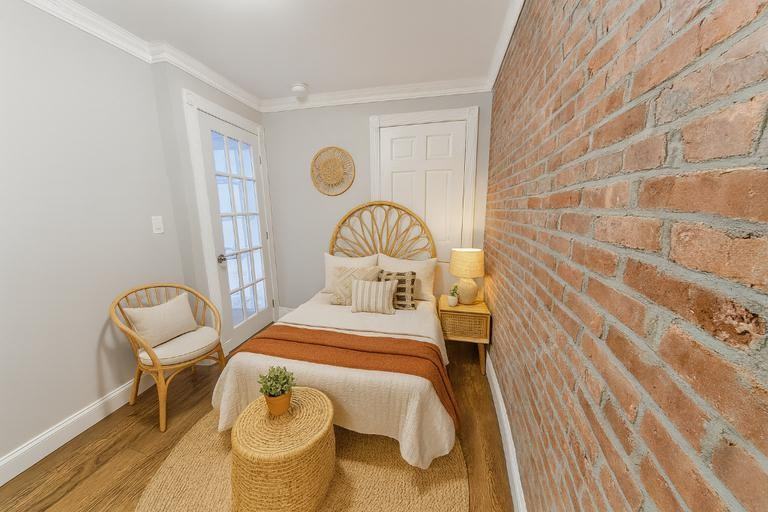 W 52nd St #10D - Photo 4 of 10