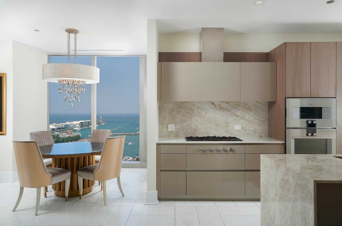 363 East Wacker Drive #1506 - Photo 7 of 34