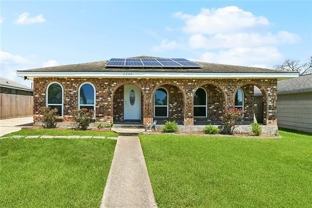 2244 Hampton Dr - Photo 1 of 1