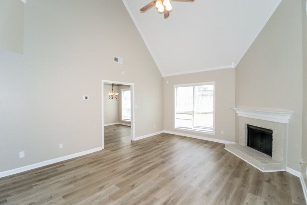 1161 Red Fern Cir E - Photo 6 of 17