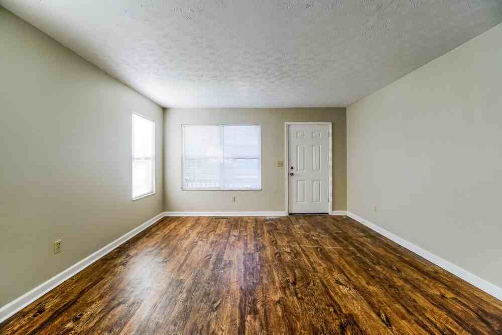 7950 Dolmen Dr - Photo 5 of 25