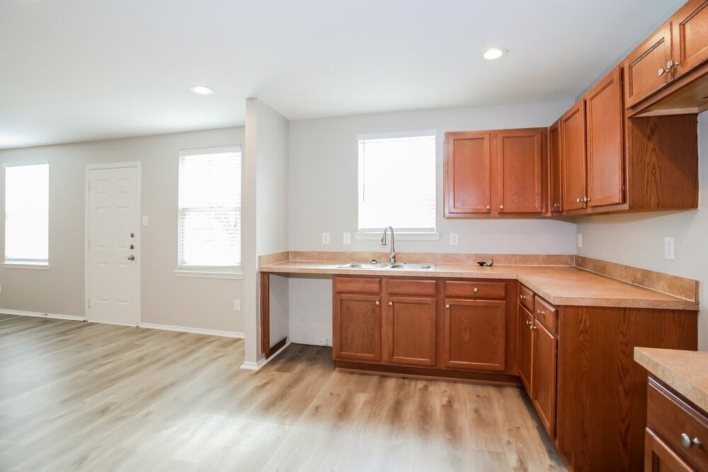 6509 Longleaf Ln - Photo 7 of 17