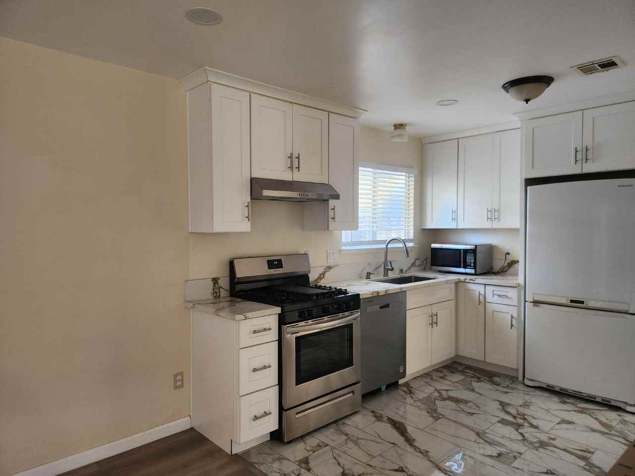 4184 Worthington Dr - Photo 6 of 13
