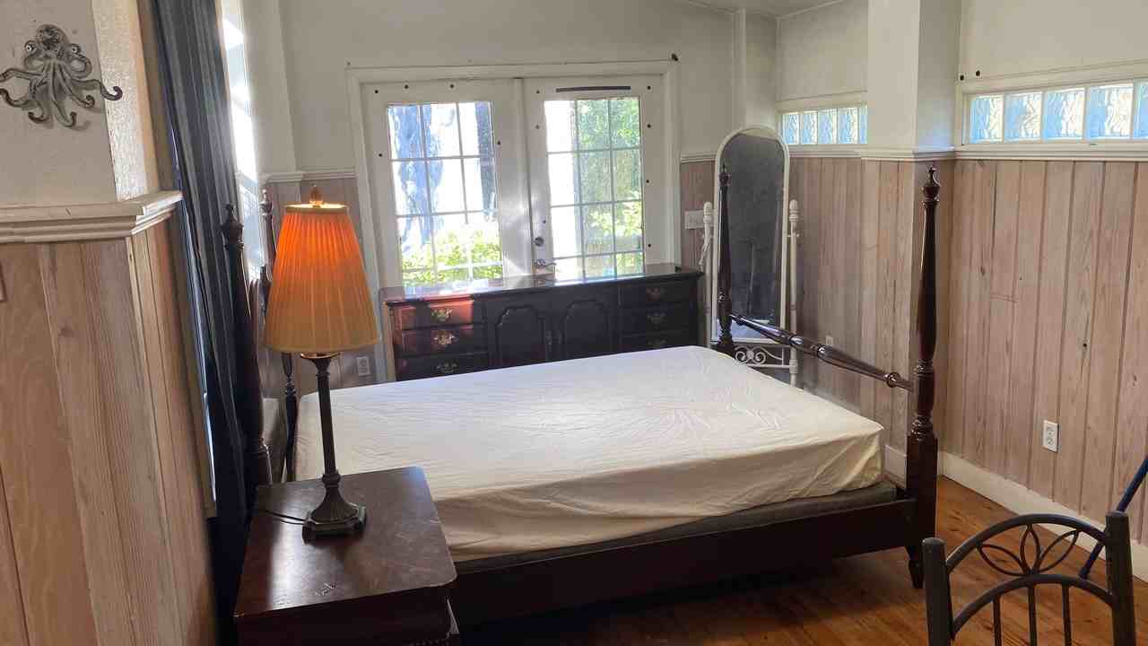 5047 North Oceanshore Boulevard - Photo 7 of 10