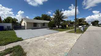 2740 Nw 9th St - Photo 1 of 1