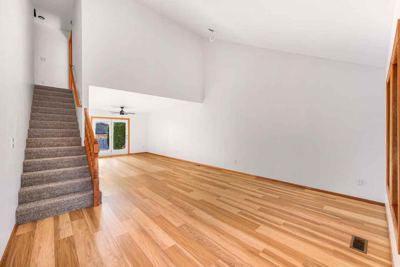 704 Drayton St - Photo 2 of 10