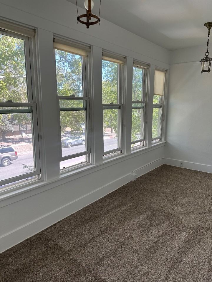 141 Vine St Unit 2 - Photo 5 of 20