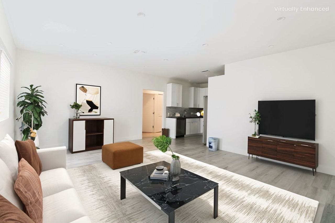 14252 Erwin Street - Photo 2 of 19