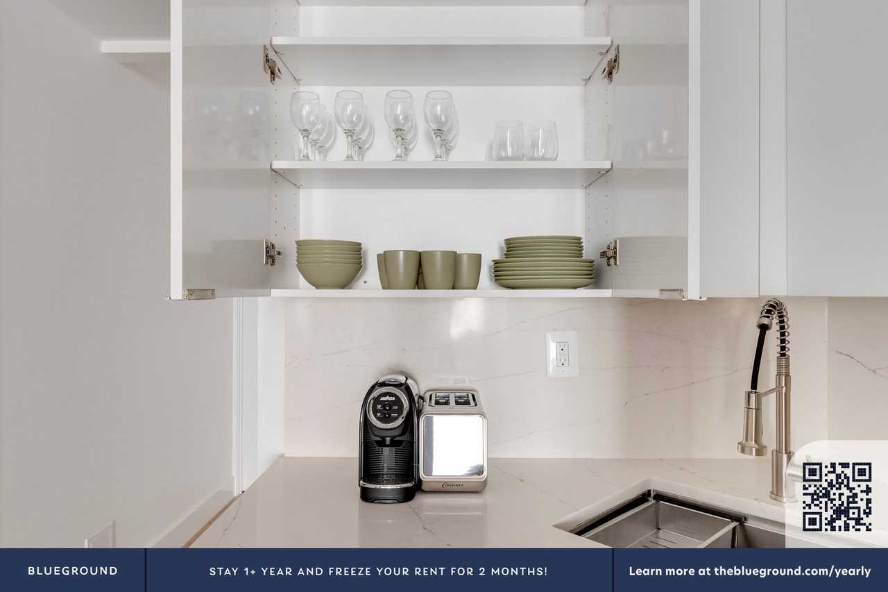 940 1st Ave #2040 - Photo 7 of 21