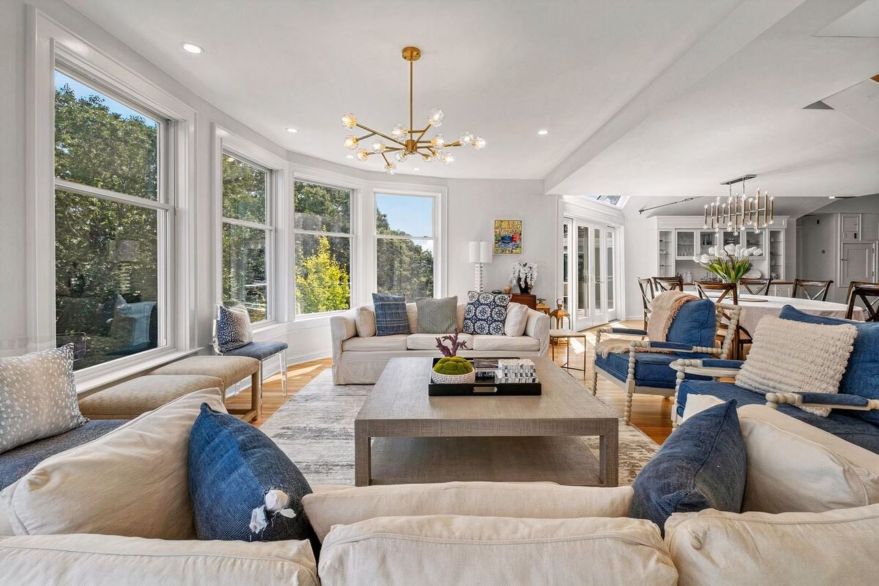 43 Agamenticus Ave #1262031P - Photo 6 of 50