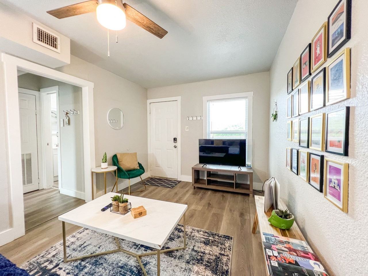 1116 Morgan Ave #1268439P - Photo 2 of 21